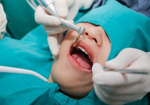 Review về trồng răng implant thực tế từ khách hàng tại nha khoa  Dr.Thuần